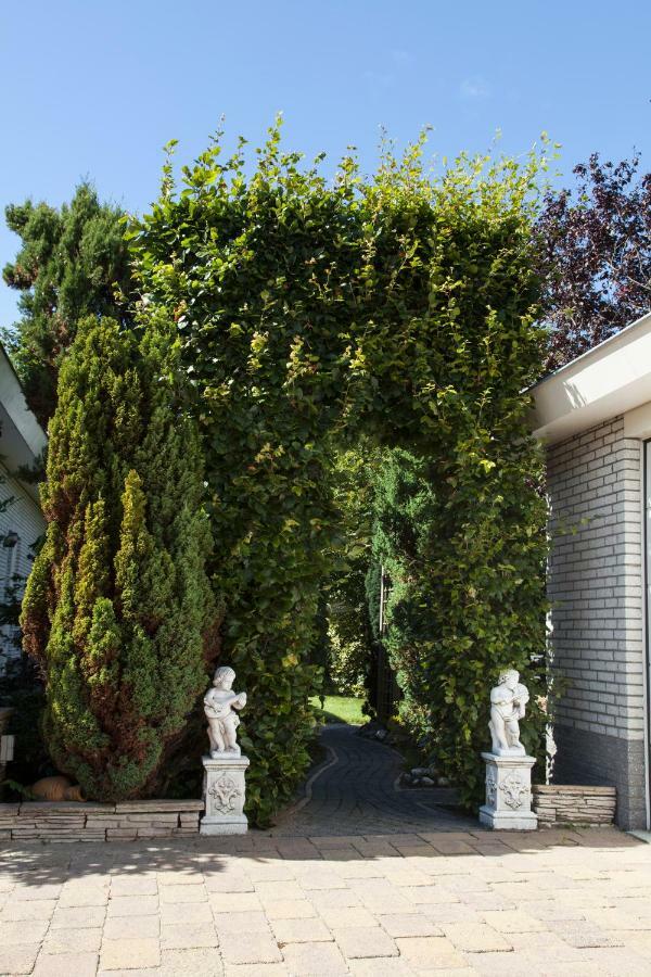 Bed and Breakfast Njoy-Uithof Den Haag Exterior foto