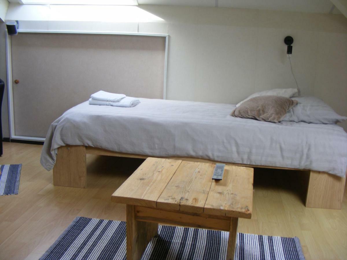 Bed and Breakfast Njoy-Uithof Den Haag Exterior foto